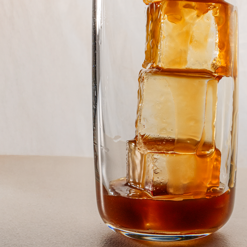 Why Does My Ice Smell or Taste Like the Freezer? (And How Crystal Muse Solves It)